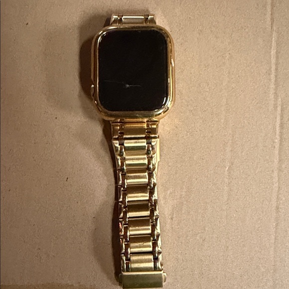 Apple Smartwatch with Silver Band